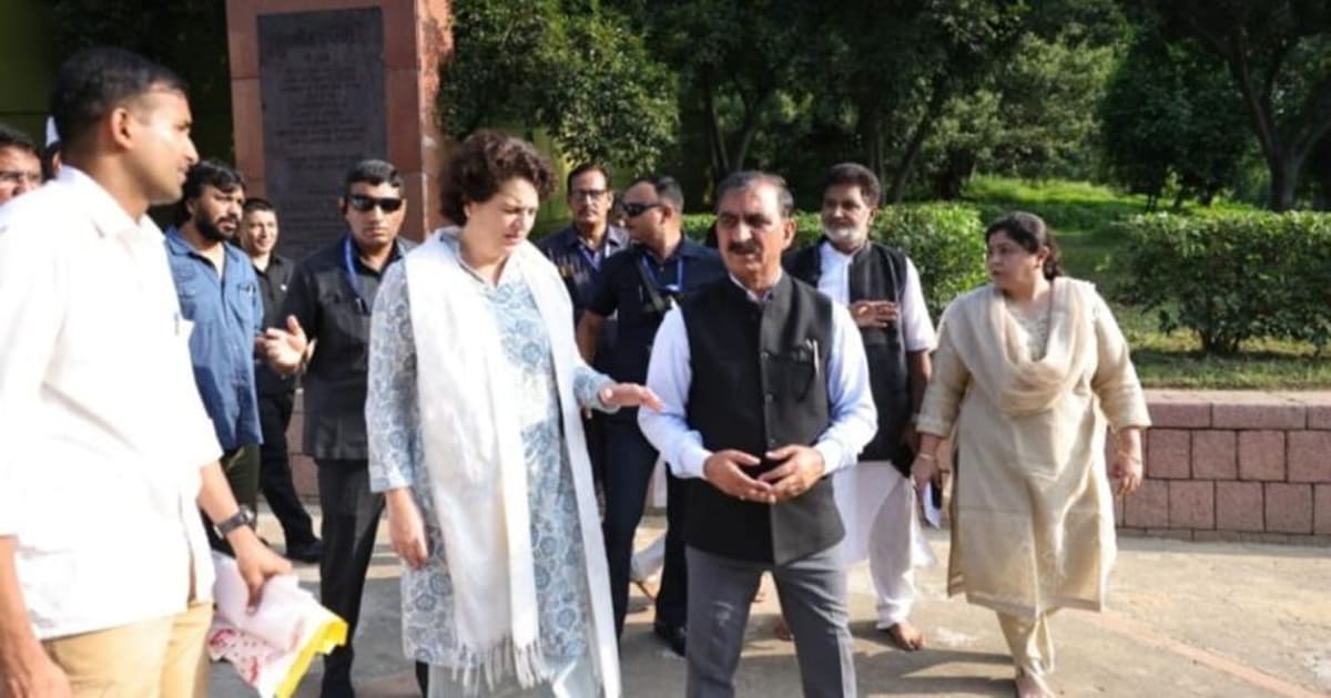 Himachal cm sukhwinder singh sukhu met priyanka gandhi national president mallikarjun kharge