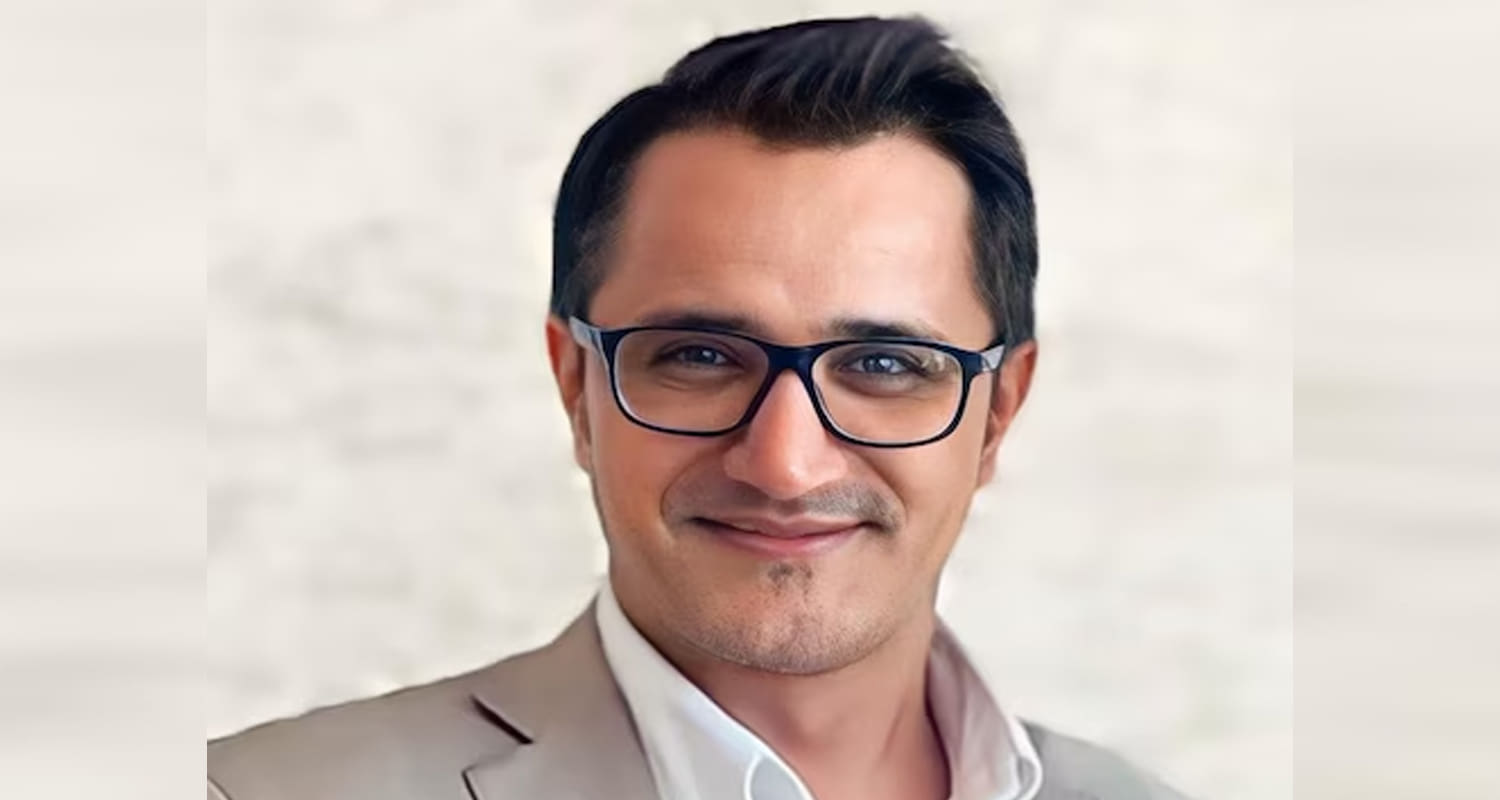 Akash thakur sarkaghat mandi himachal pradesh appointed as vice president textile company vardhaman