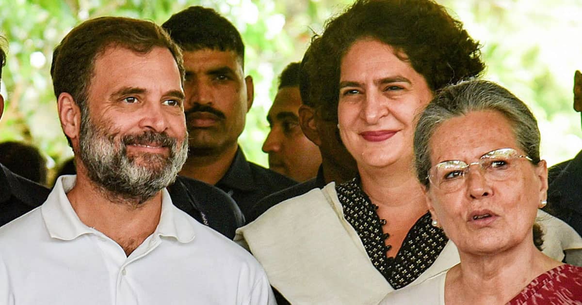 Rahul gandhi priyanka sonia shimla himachal charabra congress