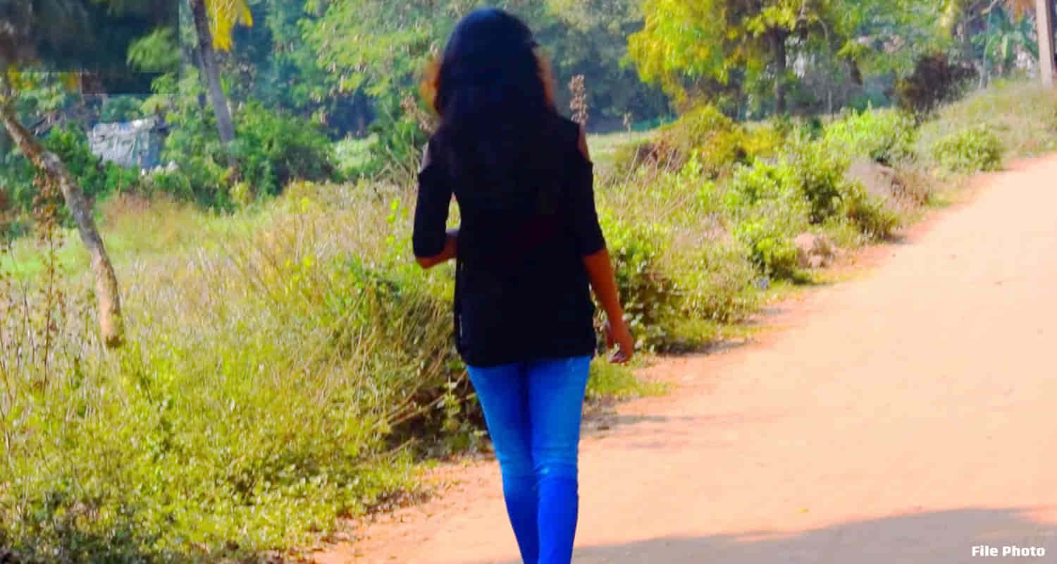 A car driver crushed girl himachal sirmaur district paonta sahib