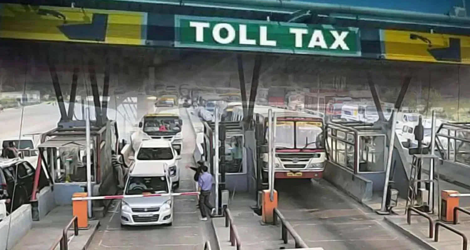Modi govt decided give exemption toll tax private vehicle install global navigation satellite system