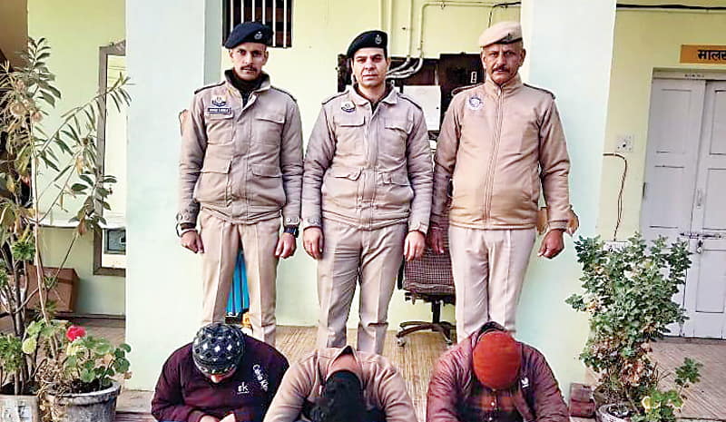 Himachal lakhs rupees withdrawn tampering with cheque know whole matter