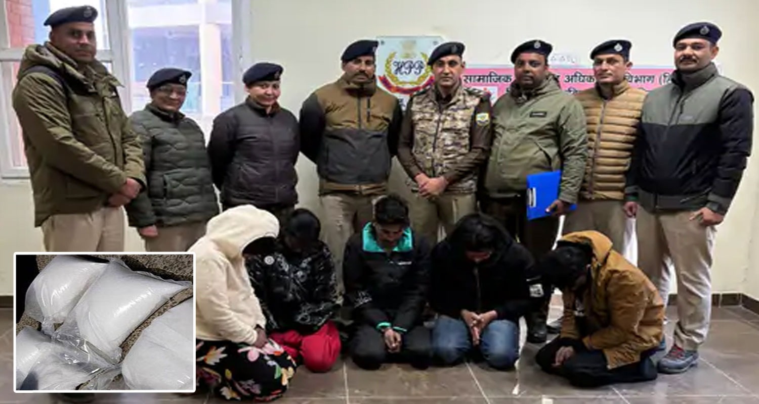 Chitta Smugglers Manali